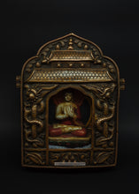 Load image into Gallery viewer, Bronze Amulet Of Shakyamuni Buddha - the ladakh art palace